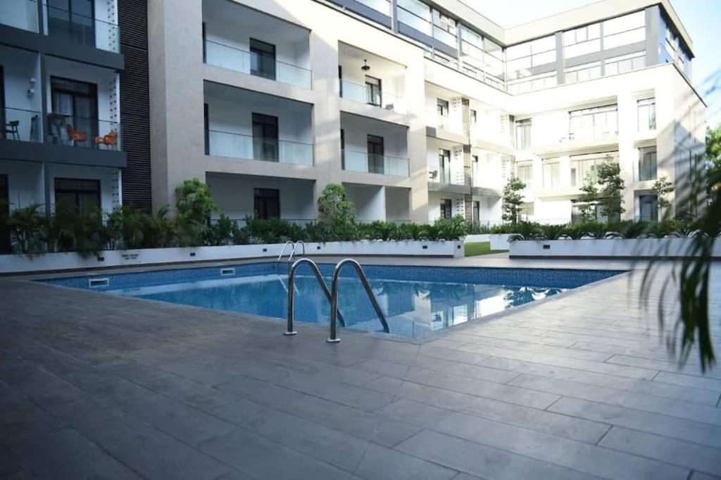 Pool View Apartment @Embassy Gardens Acra Exterior foto